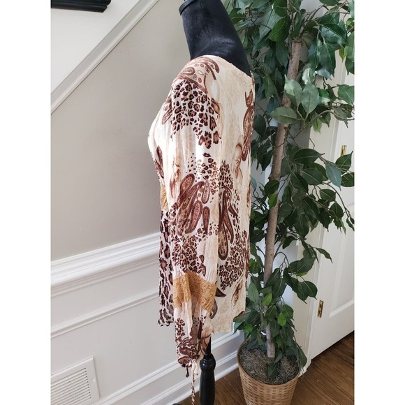 American Angel Women's Beige & Brown Rayon Round Neck Long Sleeve Top Blouse 1X - Picture 5 of 12